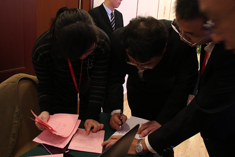 四川省體育產(chǎn)業(yè)聯(lián)合會（籌） 第一屆第二次理事會暨2020年新春團拜會隆重召開(圖1)