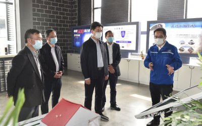 四川省委常委、宣傳部部長甘霖蒞臨川威集團(tuán)連界基地調(diào)研