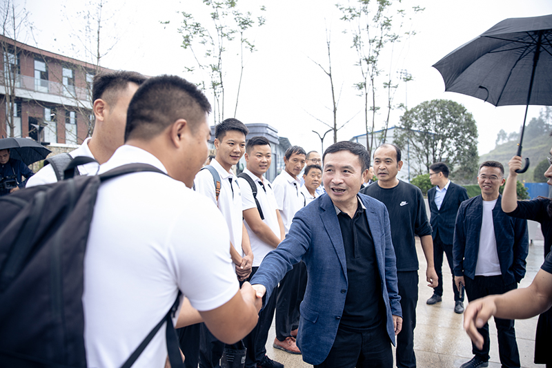 王勁董事長節(jié)日期間調(diào)研連界基地在建項(xiàng)目(圖6)