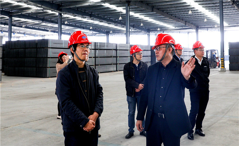 四川省住房城鄉(xiāng)建設廳蒞臨川威集團連界基地調研(圖3)