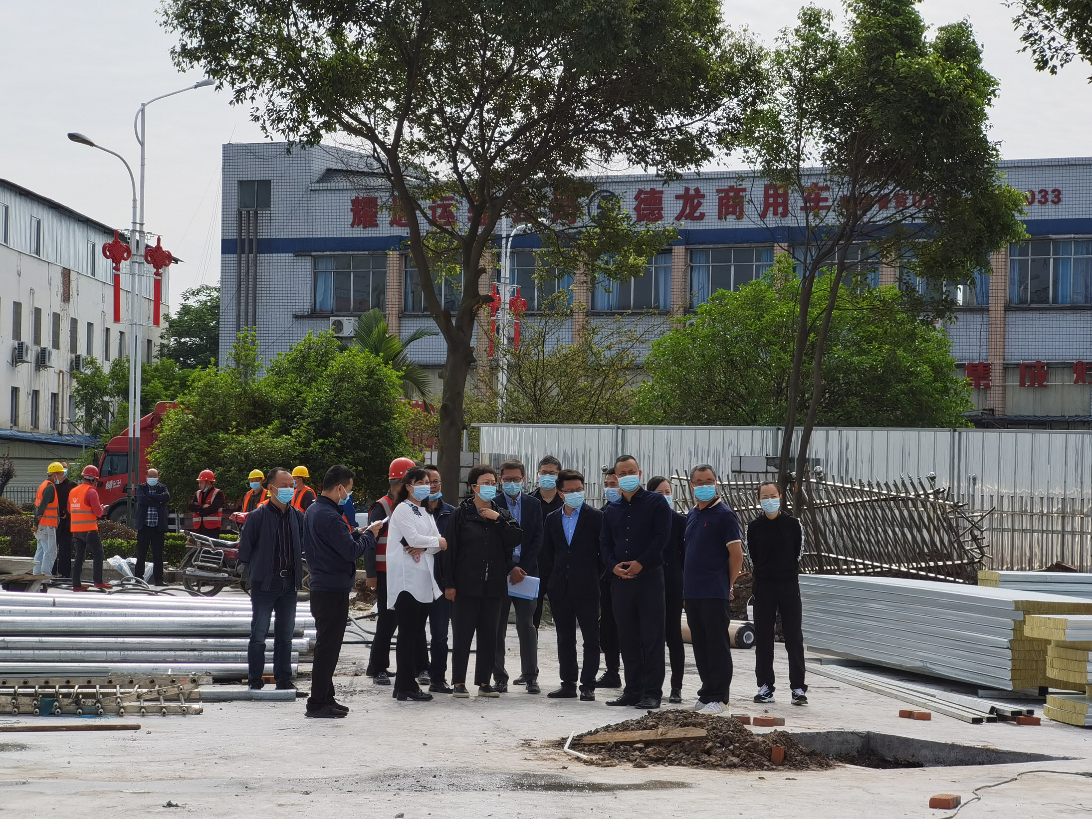 “很好，大家辛苦了” ——內(nèi)江市委書記鄭莉調(diào)研隆昌方艙醫(yī)院