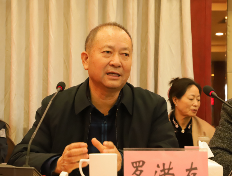 風(fēng)雨同舟20載，攜手共贏創(chuàng)未來(lái)——礦業(yè)總公司和東方浩遠(yuǎn)投資控股集團(tuán)舉行合作20周年座談會(huì)(圖7)