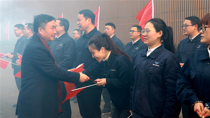 張燈結彩迎新年 齊心協(xié)力譜新篇丨集團領導大年初一開展新春慰問活動(圖4)