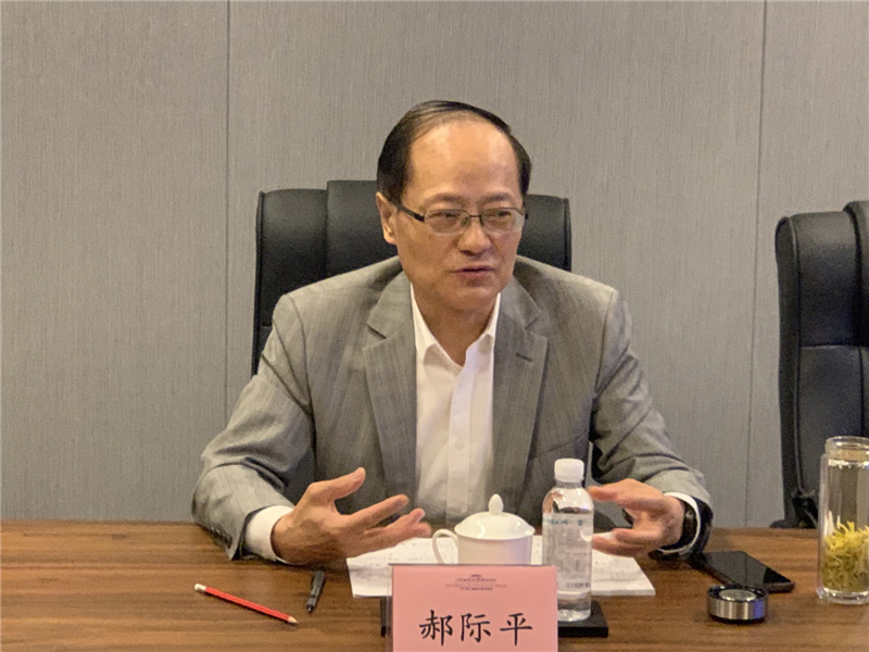 中國(guó)建筑金屬結(jié)構(gòu)協(xié)會(huì)會(huì)長(zhǎng)郝際平一行考察川威裝配式建筑(圖3)